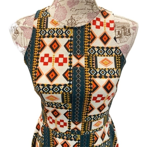 H & M Aztec Print Fit & Flare Sleeveless Racerback Dress Size Small - Picture 6 of 9
